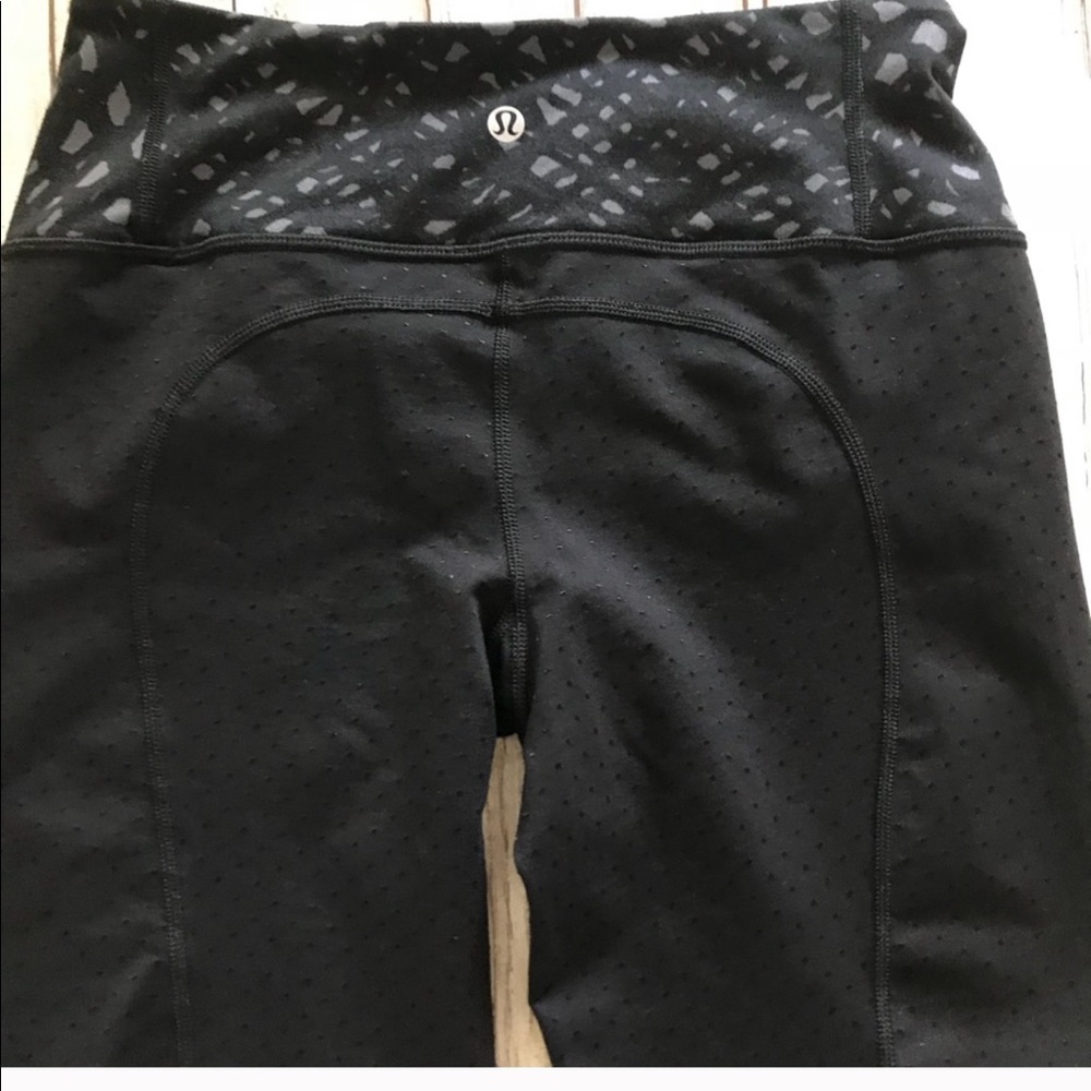 Lululemon crop leggings